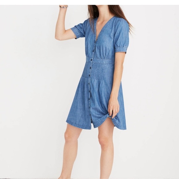Madewell Denim Daylily Dress size 0
Pit to pit 17”
Waist 12 1/2” 
Approx 👆🏻 - Picture 2 of 16